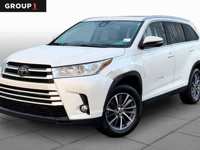 Used 2019 Toyota Highlander XLE