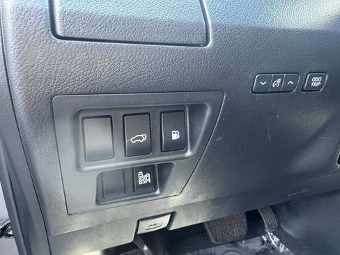 Used 2013 Lexus RX 450h AWD w/ Navigation Pkg image 21