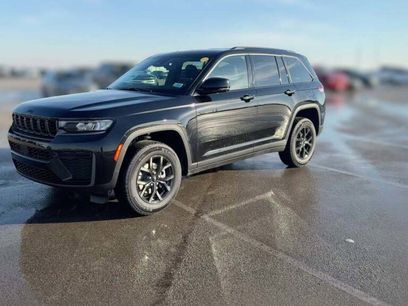 New 2026 Jeep Grand Cherokee Altitude