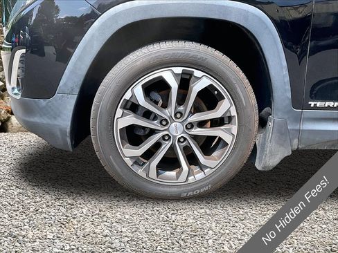 Used 2019 GMC Terrain SLT w/ Preferred Package AWD/4WD image 9