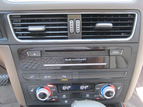 Used 2015 Audi Q5 2.0T Premium Plus w/ Technology Package image 35