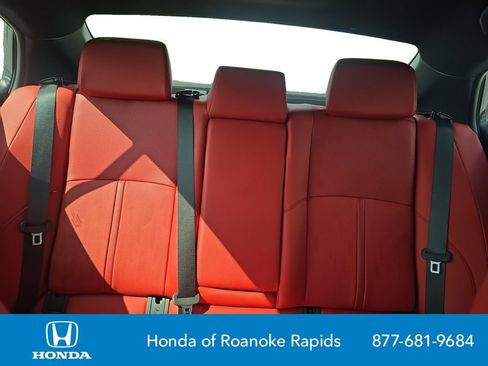 Used 2025 Toyota Camry XSE FWD image 18