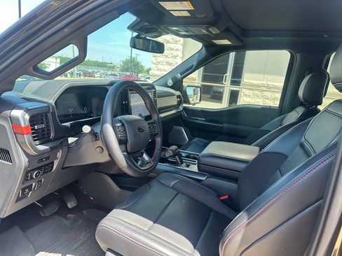 Used 2025 Ford F150 Raptor AWD/4WD image 7