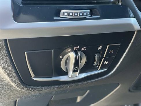 Used 2020 BMW X3 M image 17