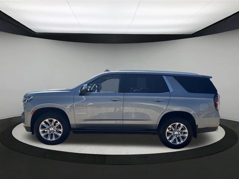 Used 2024 Chevrolet Tahoe Premier w/ Advanced Technology Package AWD/4WD image 2