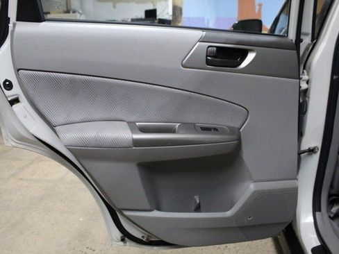 Used 2010 Subaru Forester 2.5X image 13