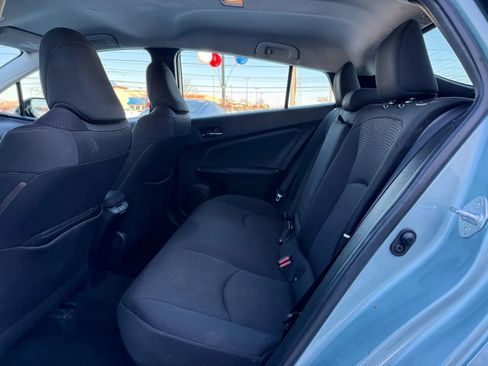 Used 2020 Toyota Prius LE image 20