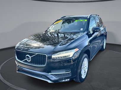 Used 2016 Volvo XC90 T6 Momentum w/ Momentum Plus Package
