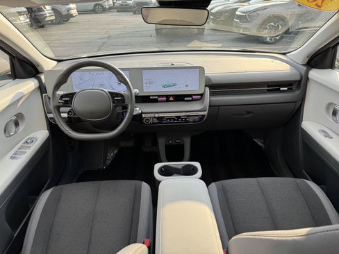 Used 2024 Hyundai Ioniq 5 SEL AWD/4WD image 35