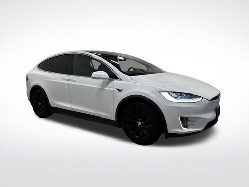 Used 2020 Tesla Model X Long Range image 35