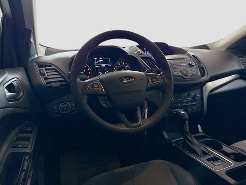 Used 2017 Ford Escape SE w/ SE Cold Weather Package AWD/4WD image 22