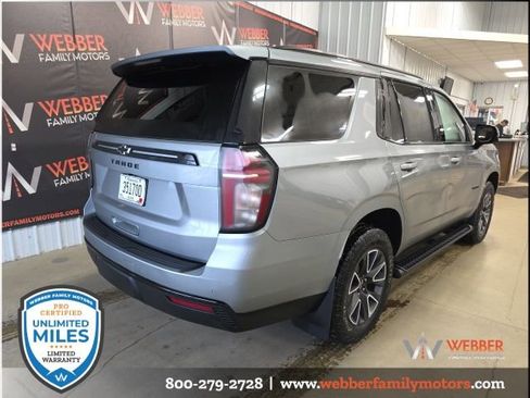 Used 2024 Chevrolet Tahoe Z71 w/ Luxury Package image 5