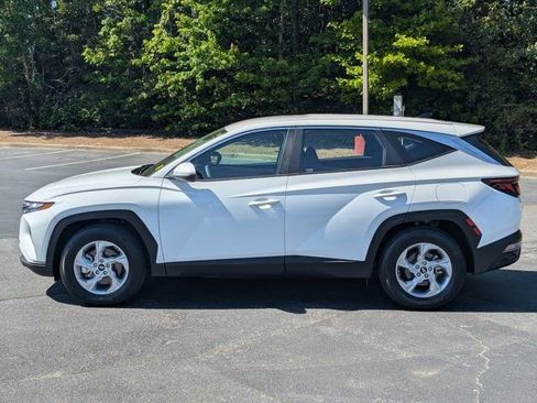 Used 2024 Hyundai Tucson SE FWD image 4