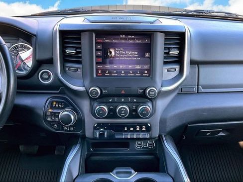 Used 2021 RAM 1500 Big Horn image 6