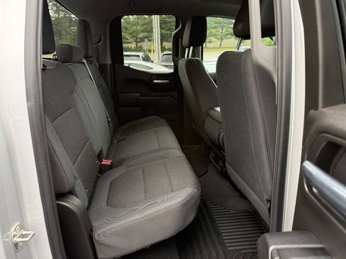 Used 2019 Chevrolet Silverado 1500 Custom Trail Boss w/ Custom Convenience Package AWD/4WD image 14