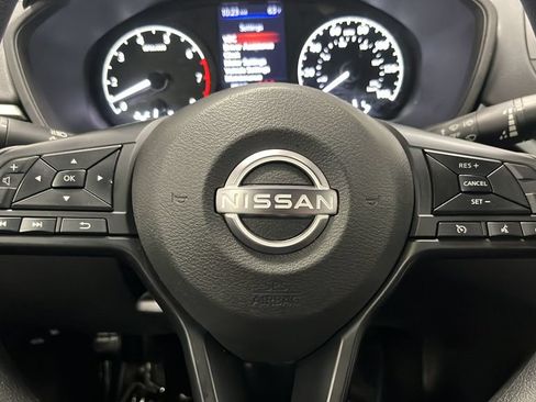 Used 2025 Nissan Altima 2.5 S FWD image 16