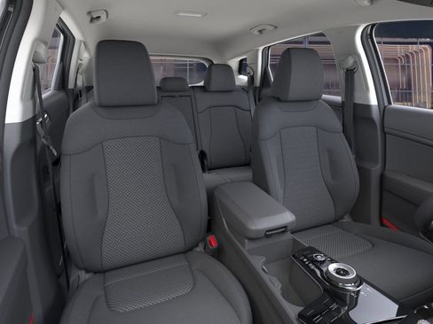 New 2025 Kia Sportage LX image 15