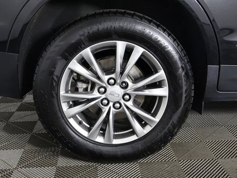 Used 2022 Cadillac XT5 Premium Luxury w/ LPO, Floor Liner Package image 23