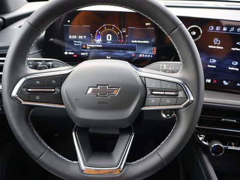 New 2026 Chevrolet Traverse LT w/ Midnight/Sport Edition image 7