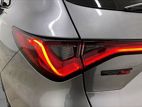 Used 2023 Acura MDX Type S AWD/4WD image 28