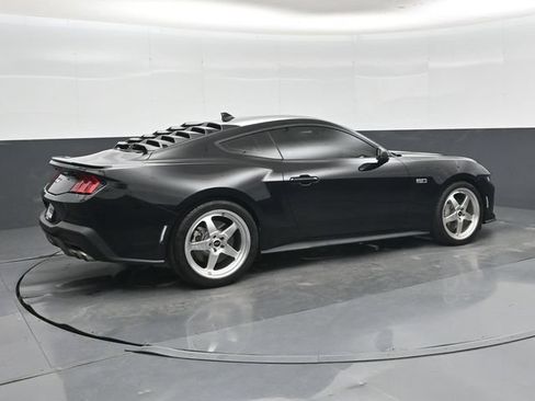 Used 2024 Ford Mustang GT Premium RWD image 3