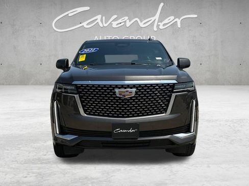 Used 2021 Cadillac Escalade Premium Luxury RWD image 18