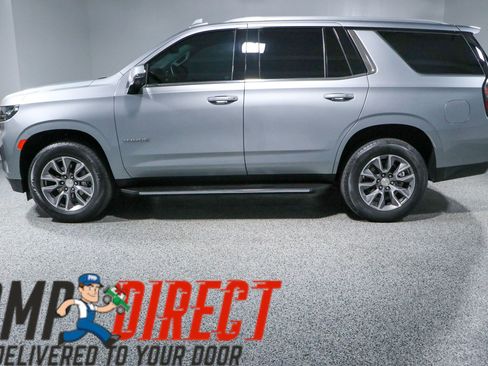 Used 2024 Chevrolet Tahoe LT w/ LT Signature Package RWD image 10