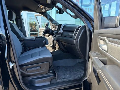 Used 2023 RAM 1500 Big Horn AWD/4WD image 30