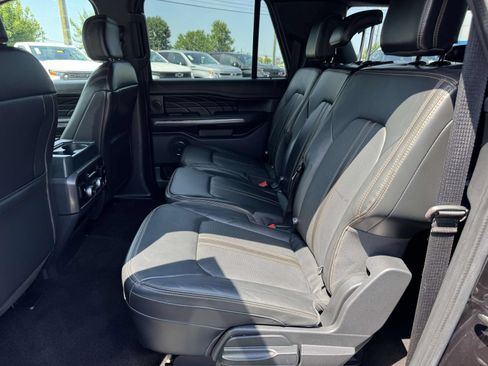 Used 2022 Ford Expedition Max Platinum AWD/4WD image 22