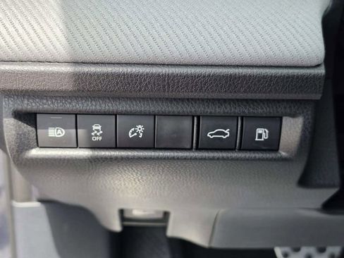 Used 2026 Toyota Camry SE w/ Convenience Package FWD image 18