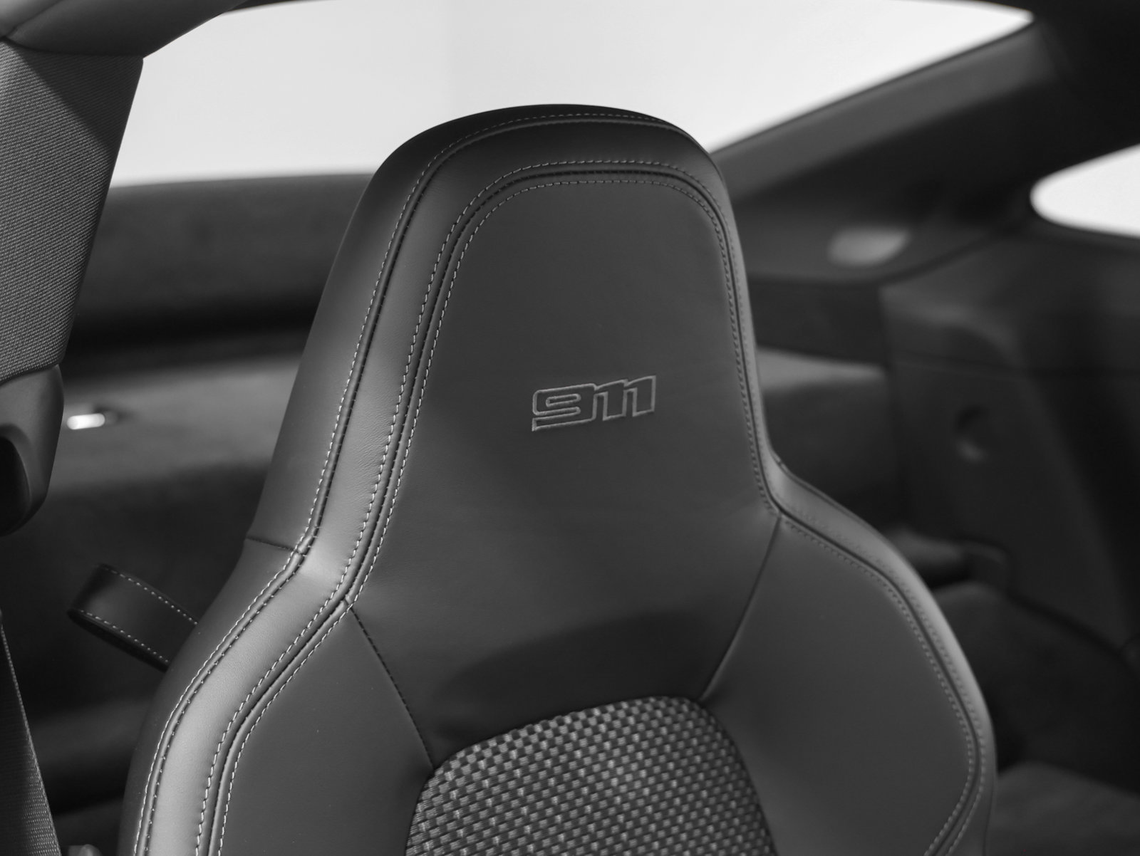Certified 2024 Porsche 911 Carrera T RWD image 22