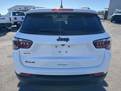 New 2026 Jeep Compass Latitude AWD/4WD image 5