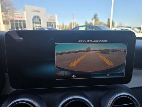 Used 2020 Mercedes-Benz C 300 Sedan image 11