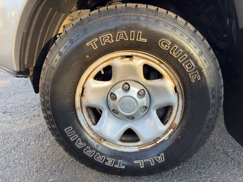 Used 2014 Toyota Tacoma 4x4 Double Cab w/ SR5 Package image 12