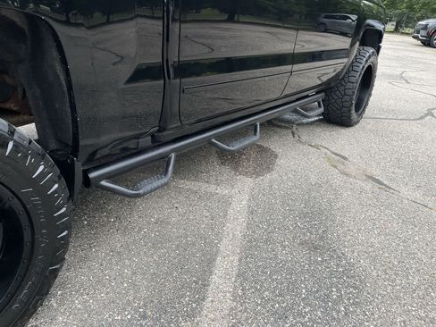 Used 2017 Chevrolet Silverado 1500 LT w/ All Star Edition AWD/4WD image 34