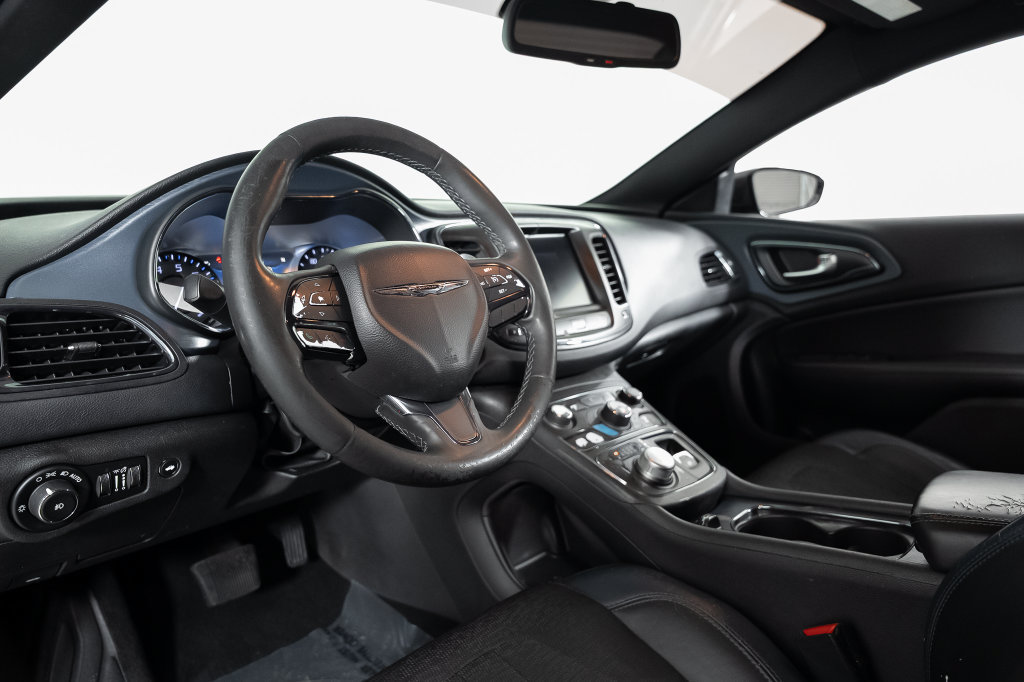 Used 2016 Chrysler 200 S w/ Navigation & Sound Group I FWD image 24