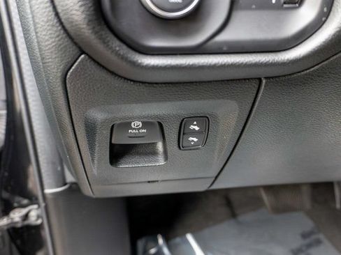Used 2023 RAM 1500 Big Horn AWD/4WD image 21