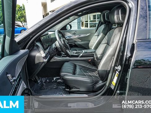 Used 2024 BMW 740i xDrive AWD/4WD image 18