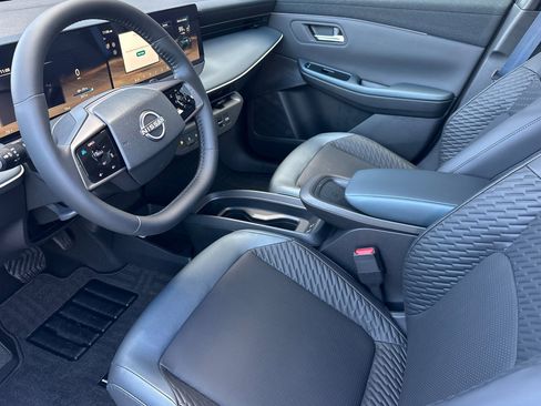 New 2026 Nissan Leaf Platinum+ w/ Cargo Package (Platinum+) image 10