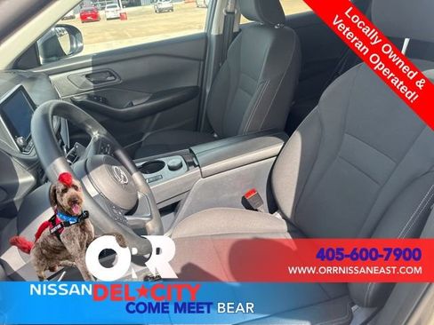 Used 2024 Nissan Rogue S AWD/4WD image 13