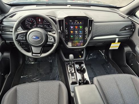 Used 2026 Subaru Forester Premium AWD/4WD image 19