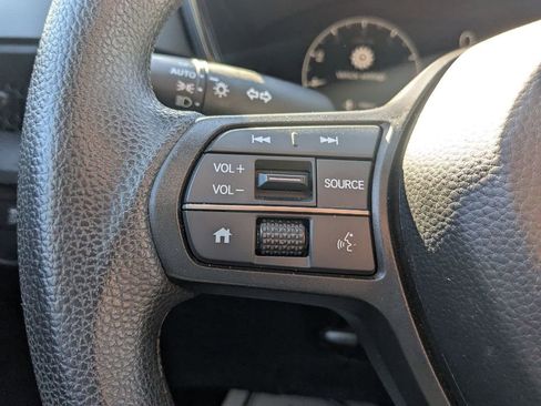 Used 2025 Honda CR-V EX image 15