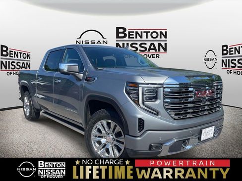 Used 2023 GMC Sierra 1500 Denali w/ Technology Package AWD/4WD image 1