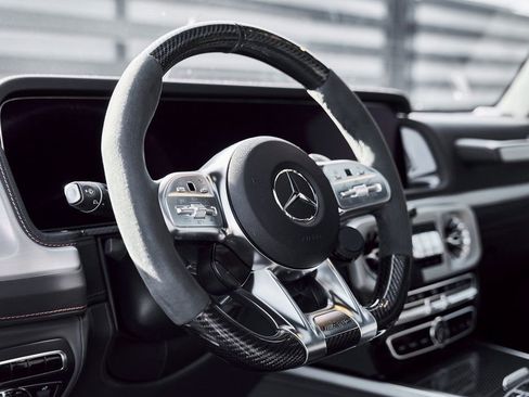 Used 2024 Mercedes-Benz G 63 AMG 4MATIC image 40