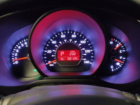 Used 2019 Kia Soul FWD image 23