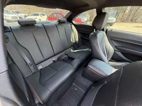 Used 2016 BMW M235i xDrive Coupe image 21