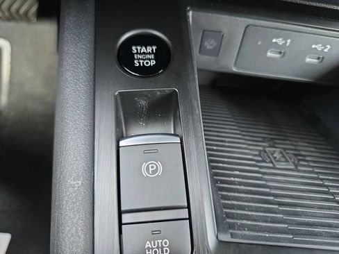 New 2026 Nissan Kicks SV AWD/4WD image 27