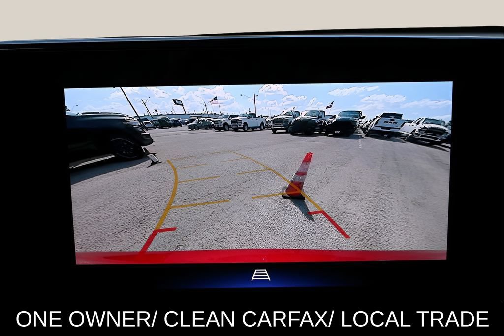 Used 2025 Chevrolet Trax RS FWD image 24