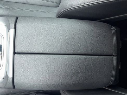 Used 2022 BMW X5 xDrive40i w/ Parking Assistance Package image 34