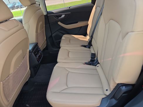 New 2026 Audi Q7 3.0T Prestige AWD/4WD image 6